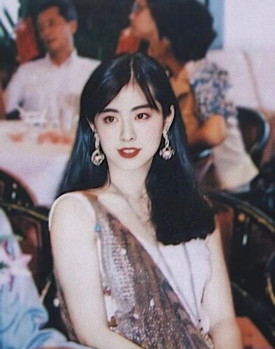 中国最美明星榜单 2023  女明星颜值排名  林志玲 迪丽热巴 王祖贤_中国十大的女明星排名榜